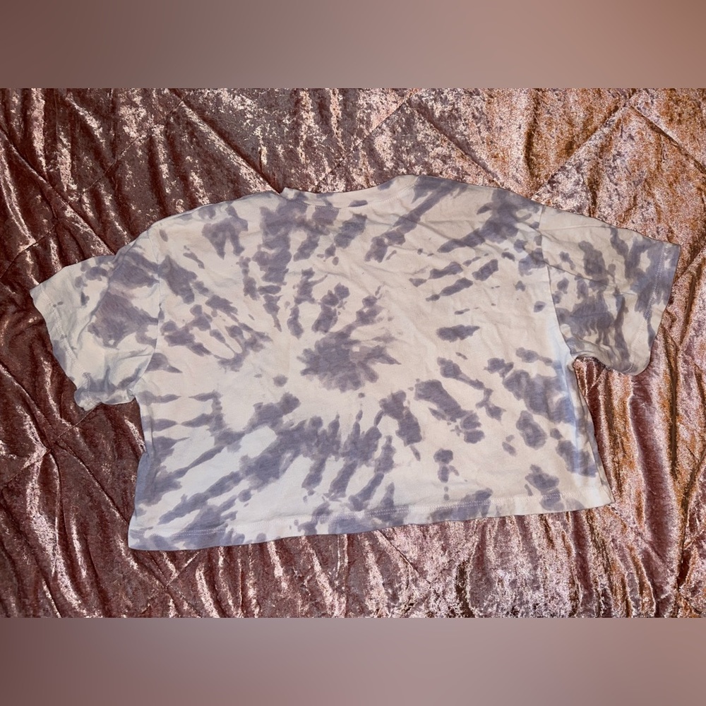 Hollister Tie Dye Cropped Tee - Picture 2 of 3